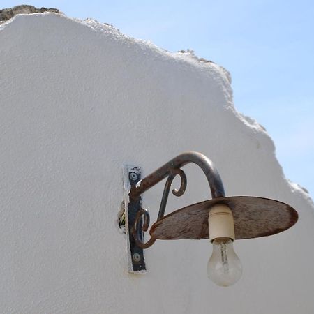 Trullo Piccola Contrada Pensionat Locorotondo Eksteriør billede