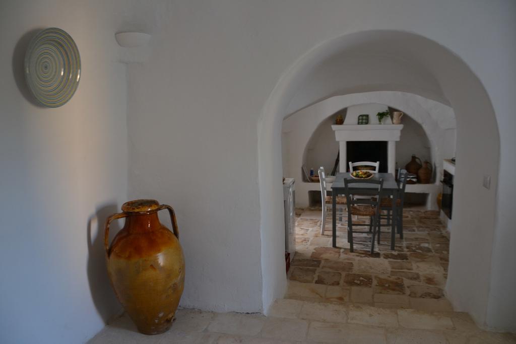 Trullo Piccola Contrada Pensionat Locorotondo Eksteriør billede