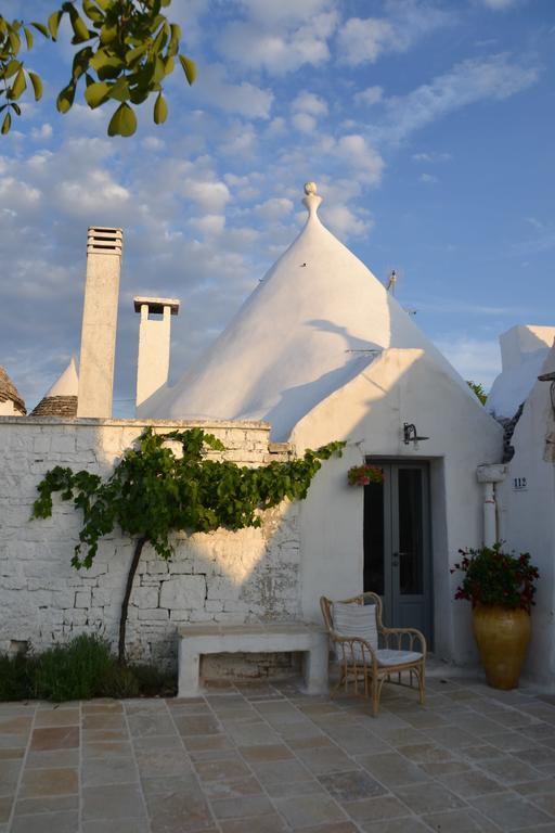 Trullo Piccola Contrada Pensionat Locorotondo Eksteriør billede